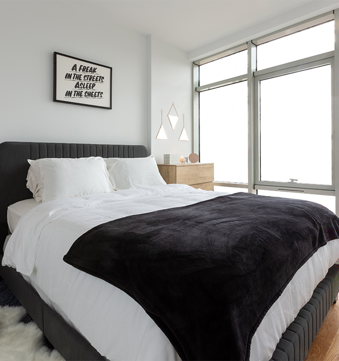 OTTO Greenpoint Luxury Apartments Bedroom